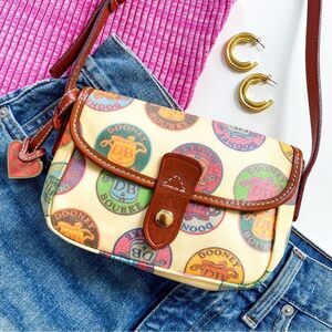 Vintage Dooney & Bourke mini shoulder bag.